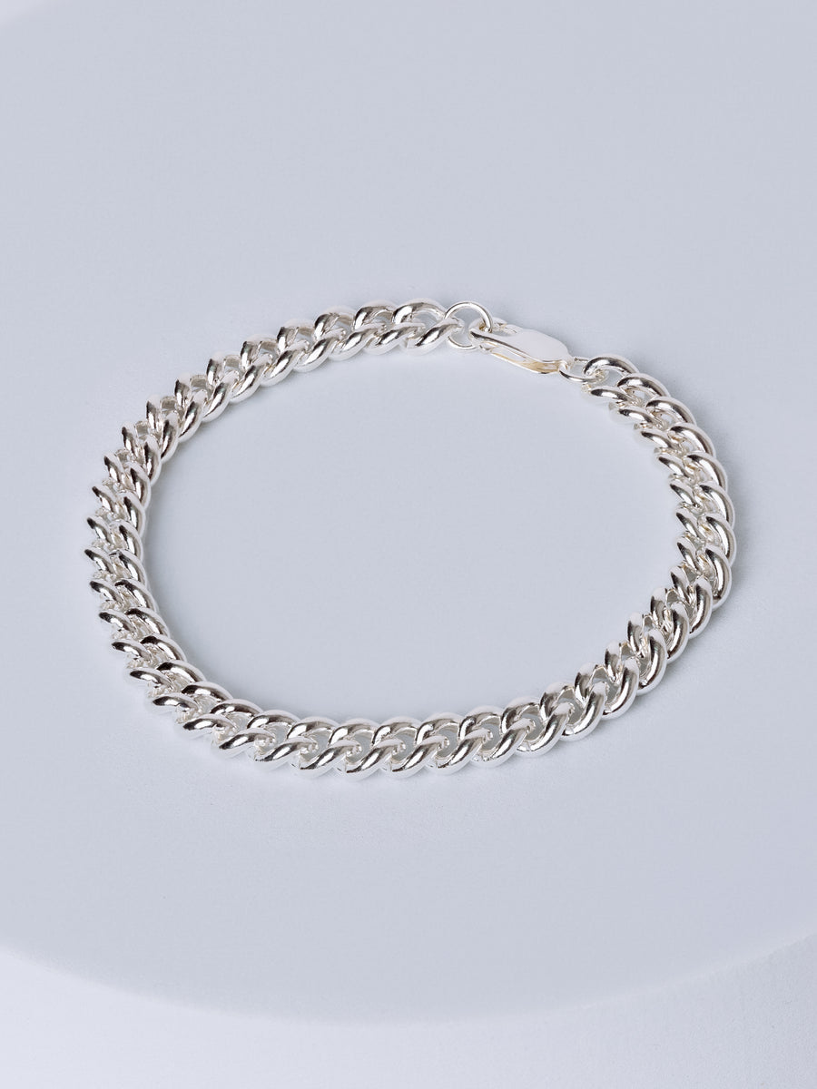 Unisex Hudson curb chain bracelet with Lobster Claw Clasp closure from RIVA New York, in sterling silver