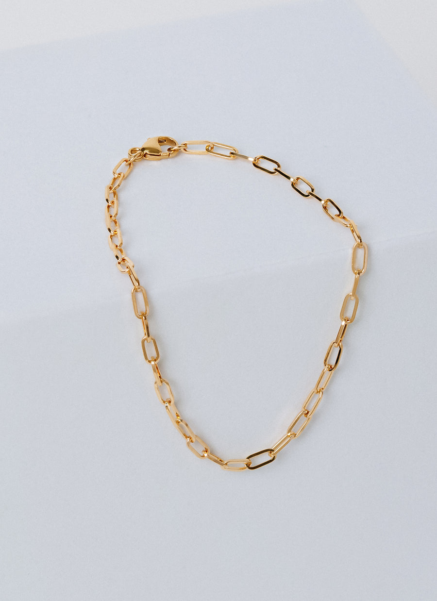 Extra small paper clip chain bracelet in recycled 14K yellow gold, the "Chelsea" bracelet from RIVA New York